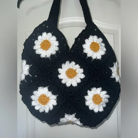 🌼Hand Crocheted Daisy Tote!🌼🥰 - Picture 2 of 14
